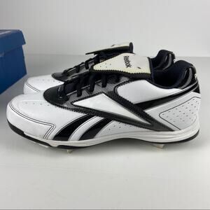 Reebok Vintage IV LOW MM women’s Black and White Softball Shoes Size 10.5